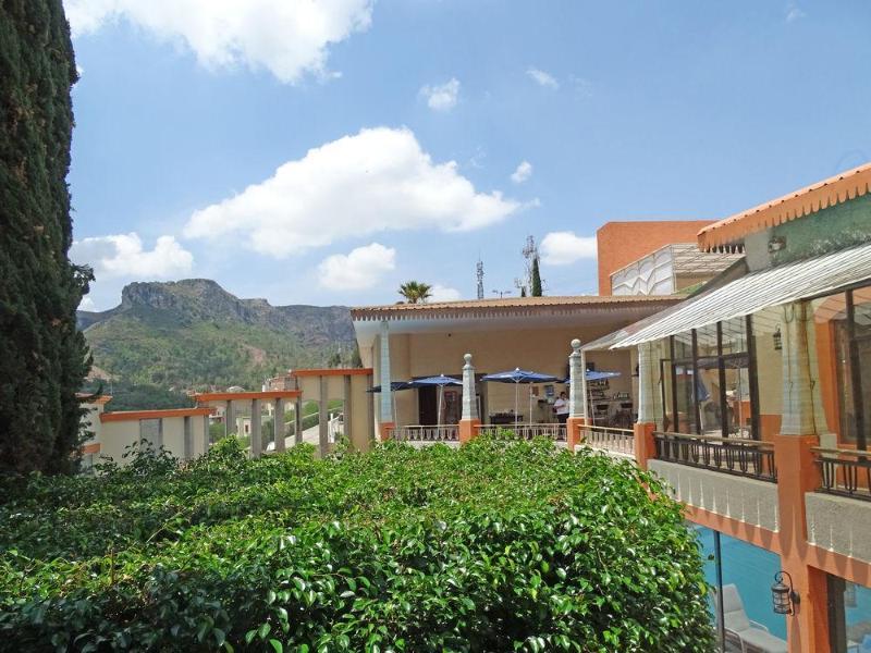 Hotel Paseo De La Presa กัวนาฮัวโต ภายนอก รูปภาพ
