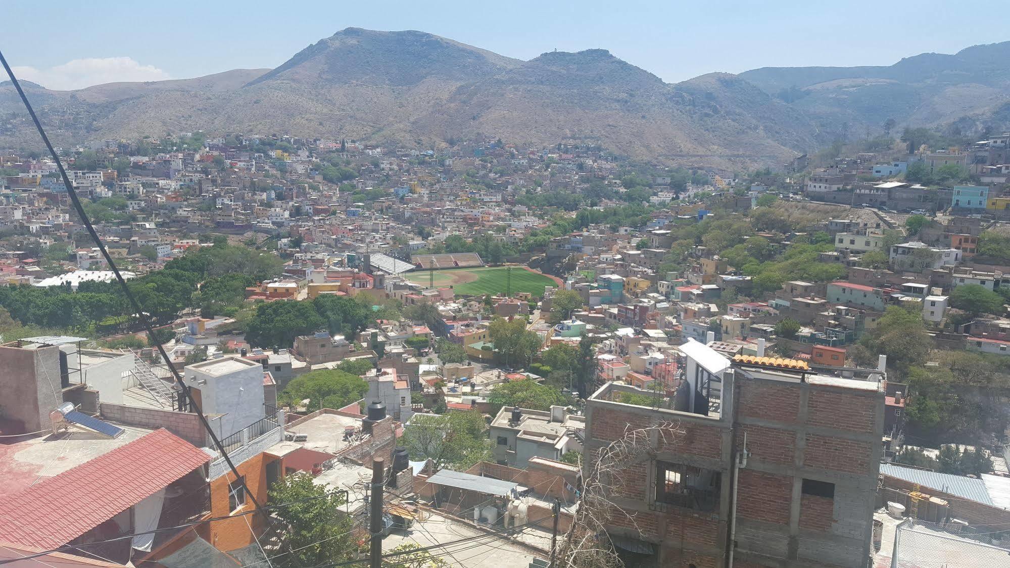 Hotel Paseo De La Presa กัวนาฮัวโต ภายนอก รูปภาพ